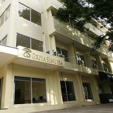 Griya Sintesa Hotel Manado Ngoại thất bức ảnh