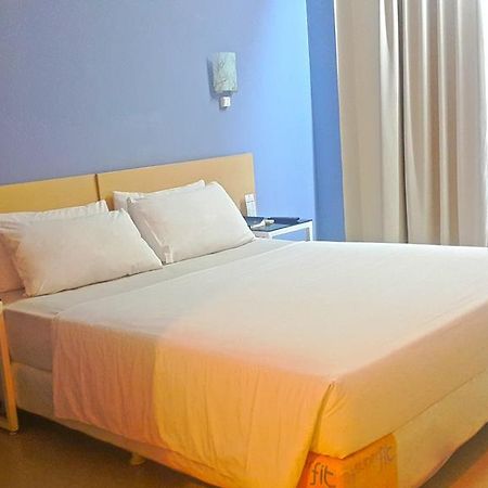 Griya Sintesa Hotel Manado Ngoại thất bức ảnh