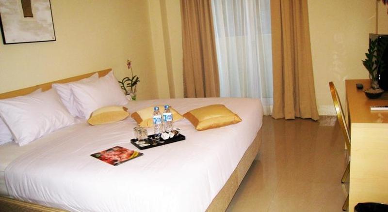 Griya Sintesa Hotel Manado Ngoại thất bức ảnh