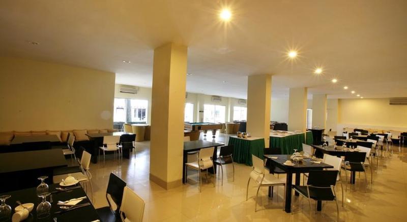 Griya Sintesa Hotel Manado Ngoại thất bức ảnh